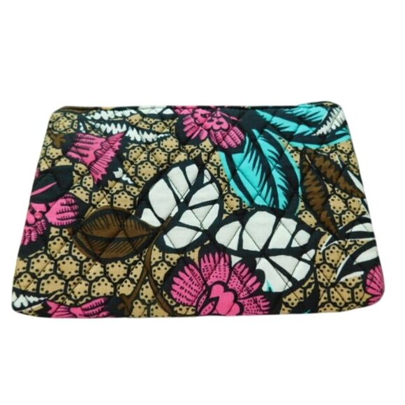 Vera Bradley Escapade Wristlet Canyon Road NWT $38 - Picture 1 of 2
